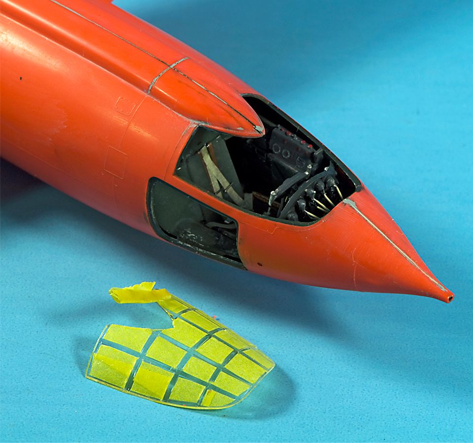 1/32 Revell Bell X1, large pics inside FineScale Modeler Essential